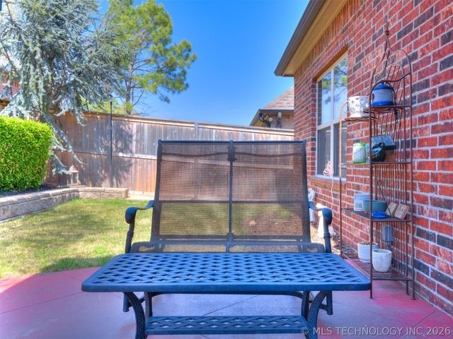 14390 S Vandalia Avenue, Bixby, OK 74008