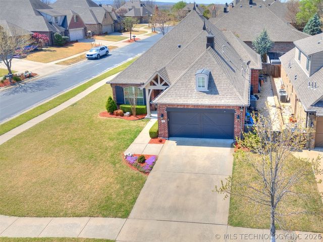 14390 S Vandalia Avenue, Bixby, OK 74008