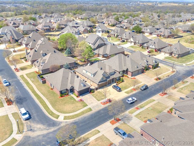 14390 S Vandalia Avenue, Bixby, OK 74008