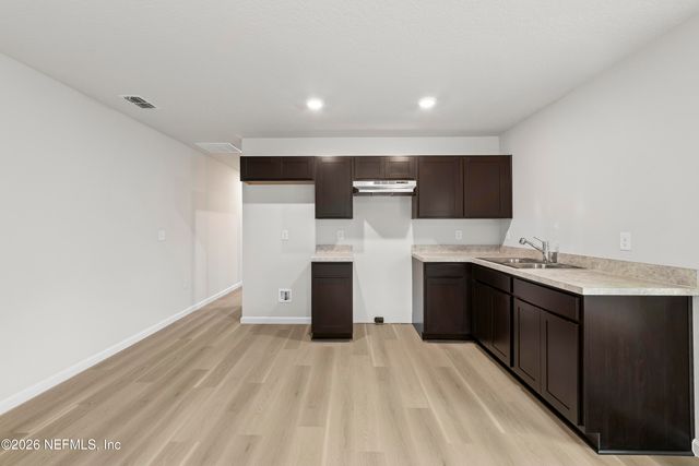 1443 18TH Street W 2, Jacksonville, FL 32209