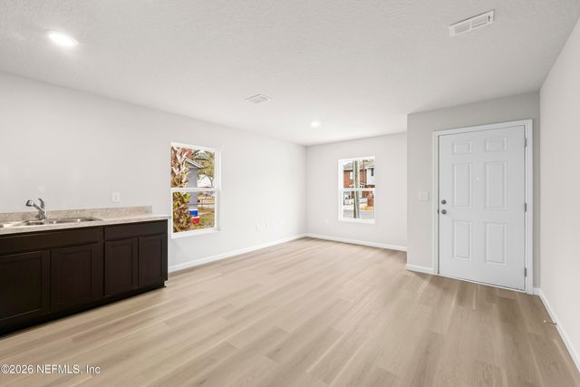 1443 18TH Street W 2, Jacksonville, FL 32209