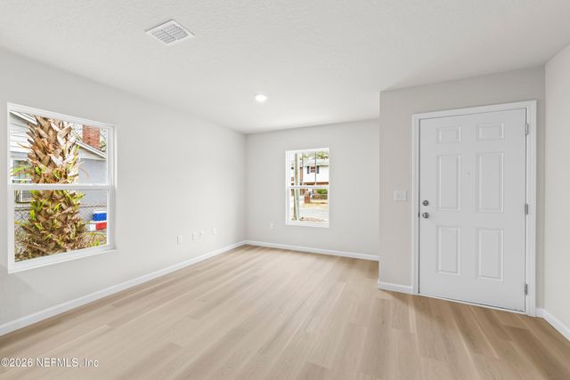 1443 18TH Street W 2, Jacksonville, FL 32209