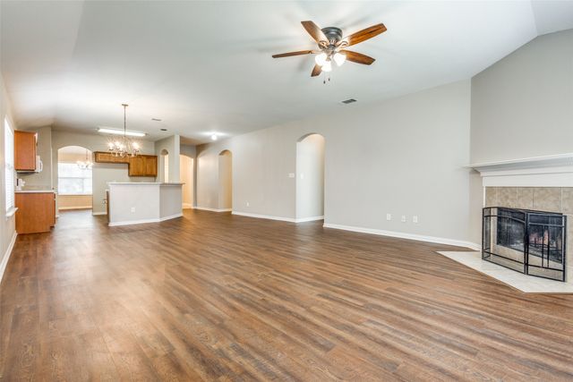612 Cove Court, Princeton, TX 75407