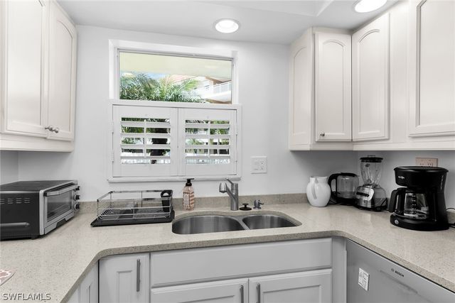 1202 Edington PL B103, Marco Island, FL 34145