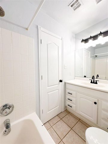 1616 NW Taylor Ave, Lawton, OK 73507