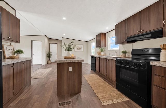5055 Road 3540, Cleveland, TX 77327