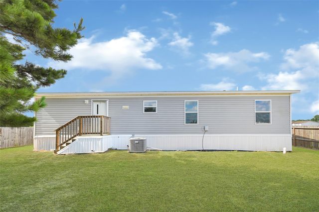 5055 Road 3540, Cleveland, TX 77327
