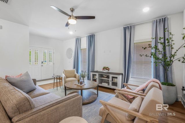 6170 Frigate Lane, Gulf Shores, AL 36542