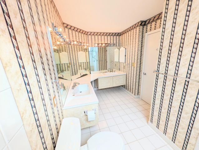 4958 Hunting Hills CIR, Roanoke, VA 24018