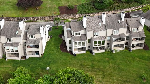 4958 Hunting Hills CIR, Roanoke, VA 24018