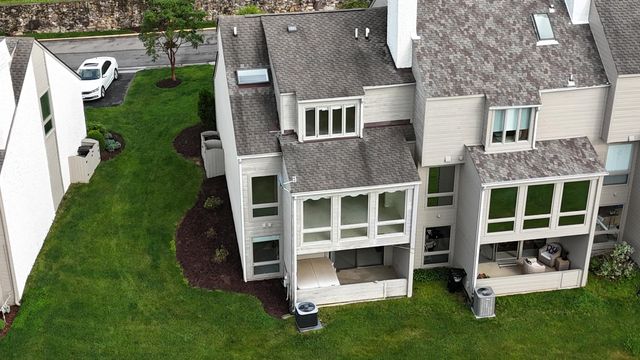 4958 Hunting Hills CIR, Roanoke, VA 24018