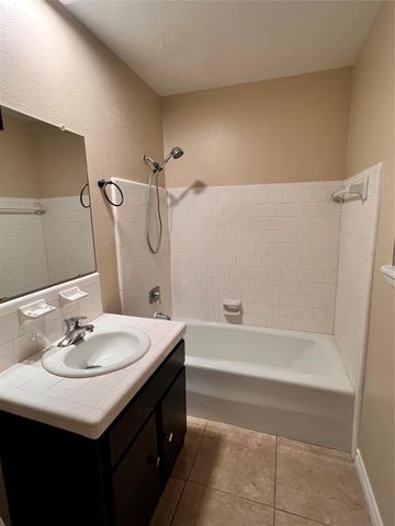 27803 Calvert Road, Tomball, TX 77377