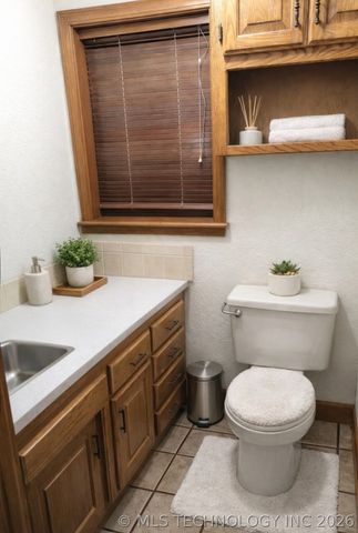 328 Hickory Drive, Tahlequah, OK 74464