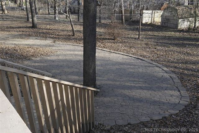 328 Hickory Drive, Tahlequah, OK 74464