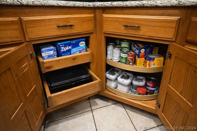 328 Hickory Drive, Tahlequah, OK 74464