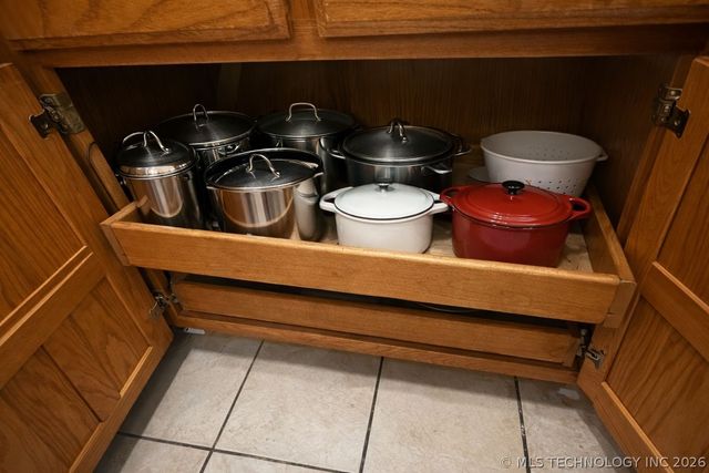 328 Hickory Drive, Tahlequah, OK 74464