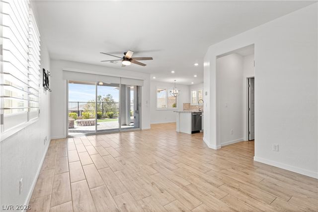 12349 Harbor Isle Avenue, Las Vegas, NV 89138