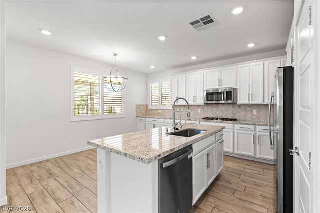 12349 Harbor Isle Avenue, Las Vegas, NV 89138