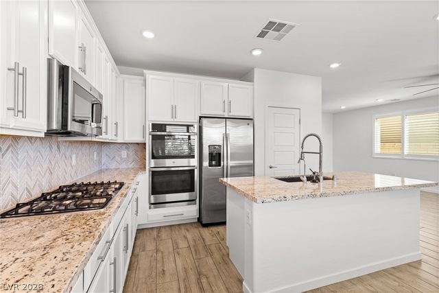 12349 Harbor Isle Avenue, Las Vegas, NV 89138