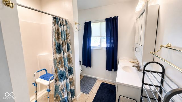 2520 Fredonia Road, Indianapolis, IN 46222