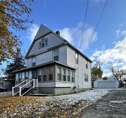 76 Willard Street, Pontiac, MI 48342