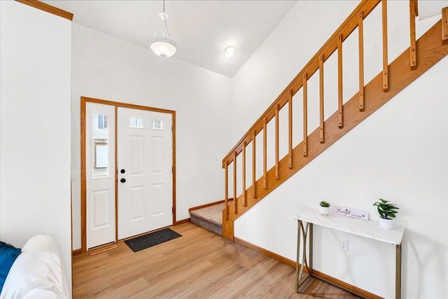 3222 Stonecreek Drive, Madison, WI 53719