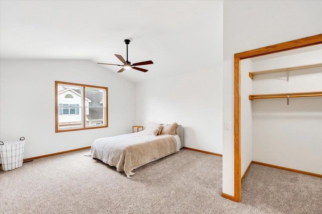 3222 Stonecreek Drive, Madison, WI 53719