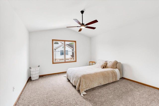 3222 Stonecreek Drive, Madison, WI 53719