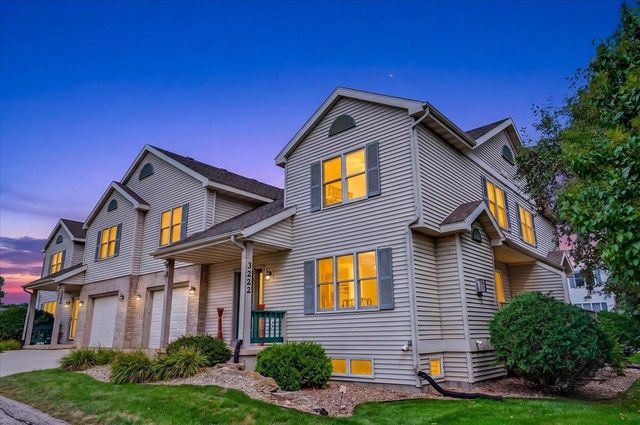 3222 Stonecreek Drive, Madison, WI 53719