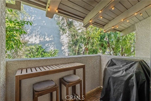 20134 Leadwell St. 218, Winnetka (los Angeles), CA 91306