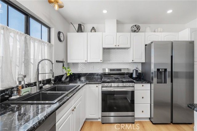 20134 Leadwell St. 218, Winnetka (los Angeles), CA 91306