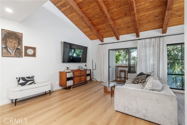 20134 Leadwell St. 218, Winnetka (los Angeles), CA 91306