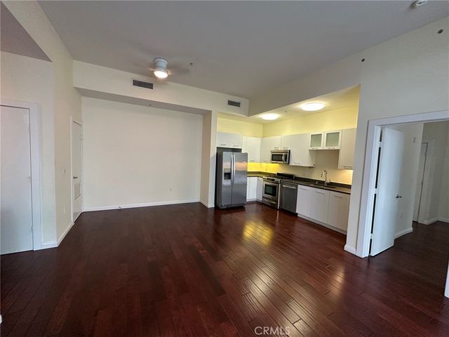 238 S Arroyo Parkway 213, Pasadena, CA 91105