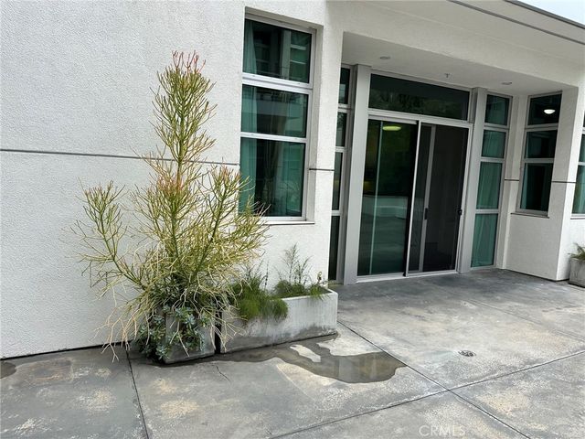 238 S Arroyo Parkway 213, Pasadena, CA 91105