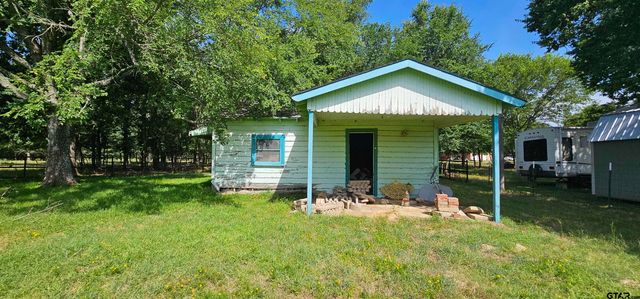2473 VZ County Road 1806, Grand Saline, TX 75140