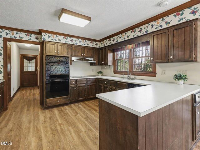 1005 Queensferry Road, Cary, NC 27511