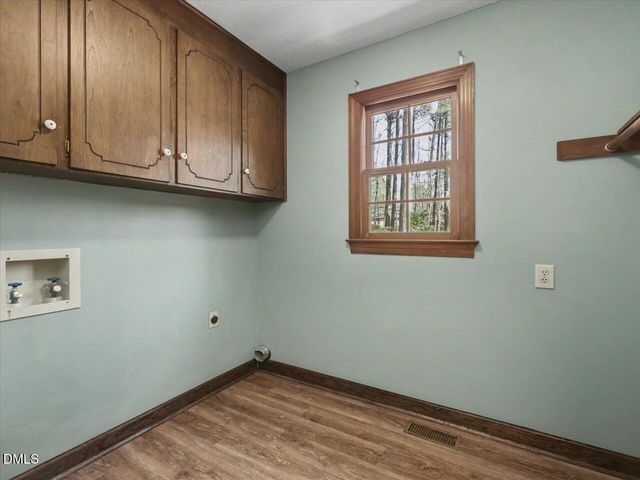 1005 Queensferry Road, Cary, NC 27511