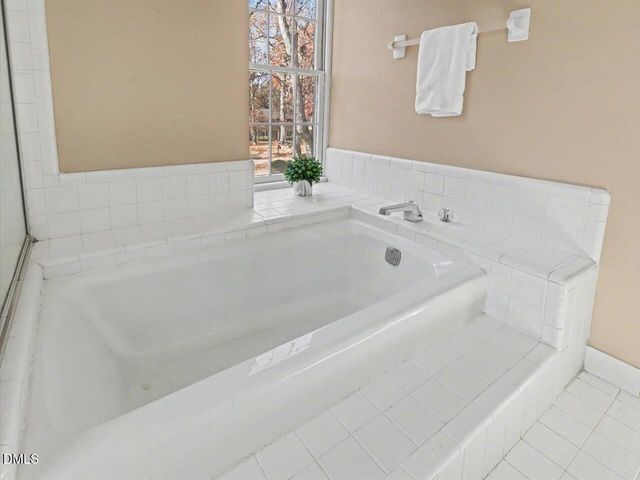 1005 Queensferry Road, Cary, NC 27511