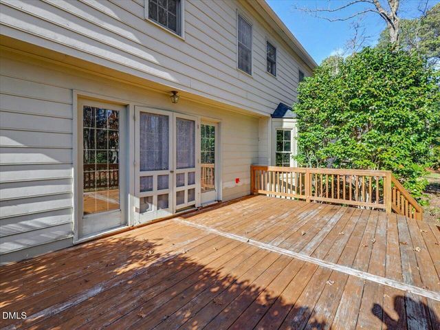 1005 Queensferry Road, Cary, NC 27511