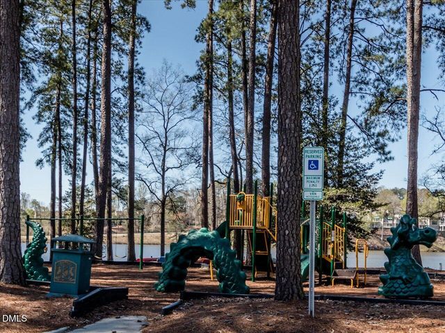 1005 Queensferry Road, Cary, NC 27511