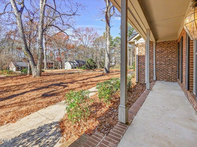 1005 Queensferry Road, Cary, NC 27511