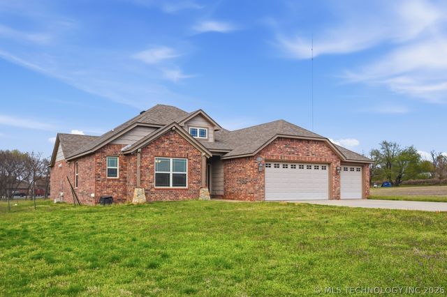 26143 E 104th Street S, Broken Arrow, OK 74014