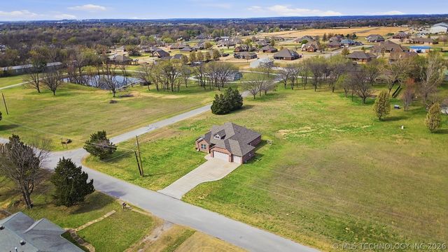 26143 E 104th Street S, Broken Arrow, OK 74014