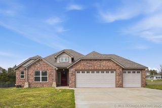 26143 E 104th Street S, Broken Arrow, OK 74014