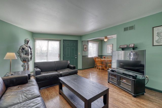 W170N11417 Armada DRIVE #2, Germantown, WI 53022