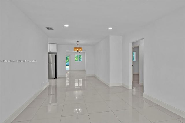 104 SW 7th Street, Hallandale Beach, FL 33009
