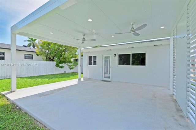 104 SW 7th Street, Hallandale Beach, FL 33009