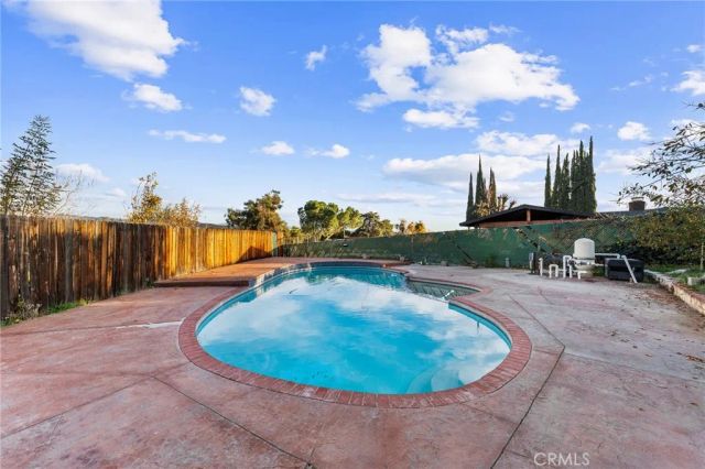 31976 Linda Ladera, Yucaipa, CA 92399