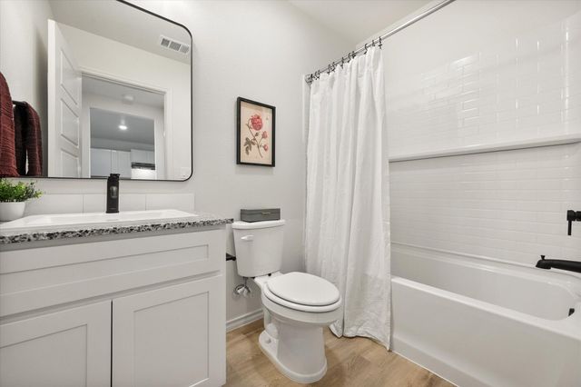 2405 Eureka Avenue, Lubbock, TX 79407