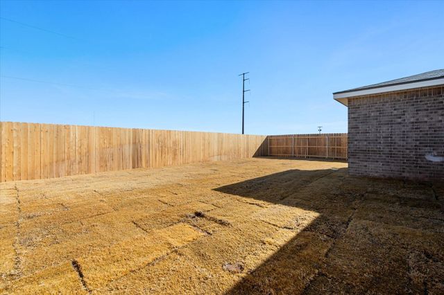 2405 Eureka Avenue, Lubbock, TX 79407